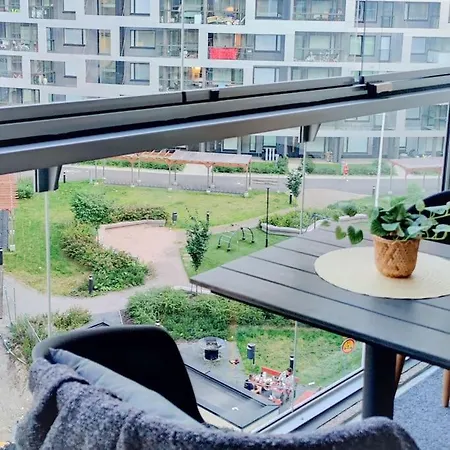 New Blue Near Helsinki Airport In Kivistoe Apartment Vantaa